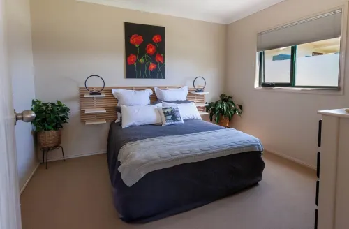 Farmstay at Fleece, Flock & Fibre an historic railway station in Taralga