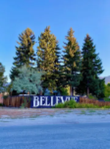 Charming Grandma Chic home in the Wood River Valley steps from the bike path