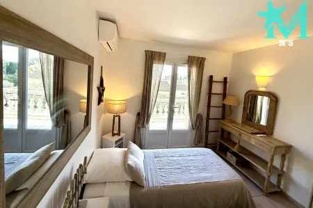 Villa Mamatai: the charm of a 4-star bastide 350m from the beach!