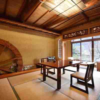 千曲乃湯しげの家 Rooms