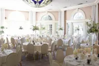 Vizcaya Hotels in Sacramento
