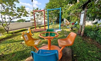 Strategic 2BR Gading MOI Apt with Wi-Fi, Pool & Gym by 2ndHome