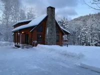 Carrabassett River Retreat Hotels in Kingfield