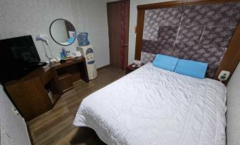 Gimcheon Gavin