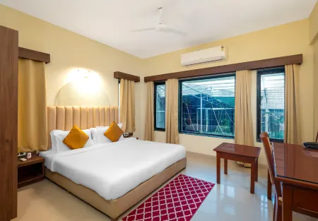 Camel Valley Resort, Igatpuri