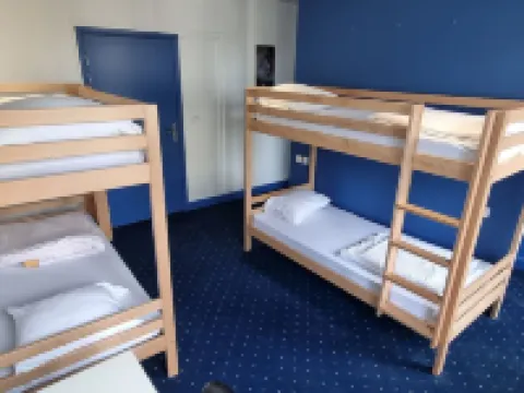 Auberge de Jeunesse - HI Verdun Hotels in Meuse