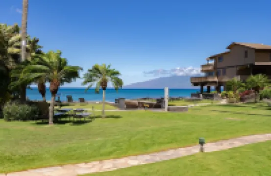 Kahana Sunset C7 2 Bedroom Condo by RedAwning