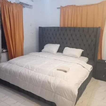 JenAir Hotels and Apartment