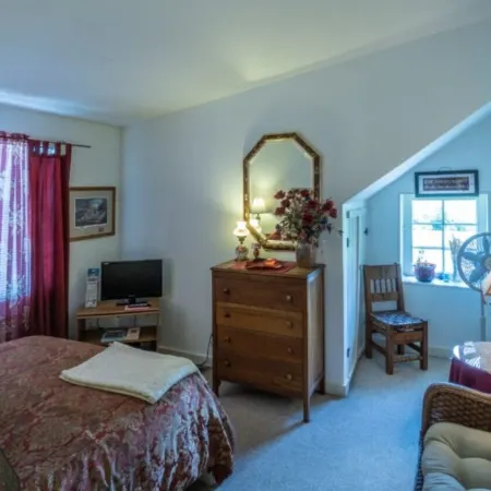 Stone Haus Bed & Breakfast