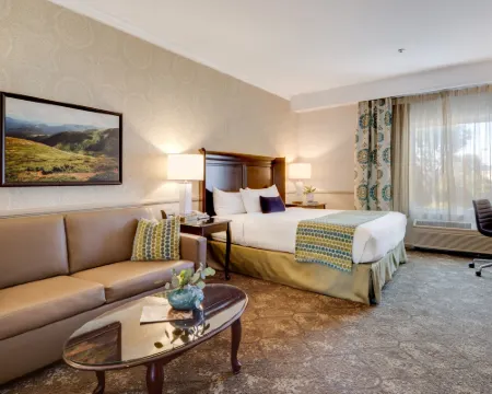 Ayres Hotel Corona – Riverside Hotels in Corona