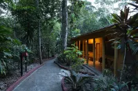 Amazon Ecopark Jungle Lodge