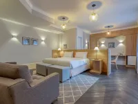 H4 la Residence Paulista Отели рядом с достопримечательностью «Серкейра-Сезар»
