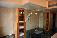 The Grand New Delhi - Spa