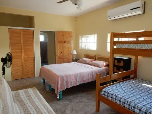 Coral Turtle Hotels in Falmouth