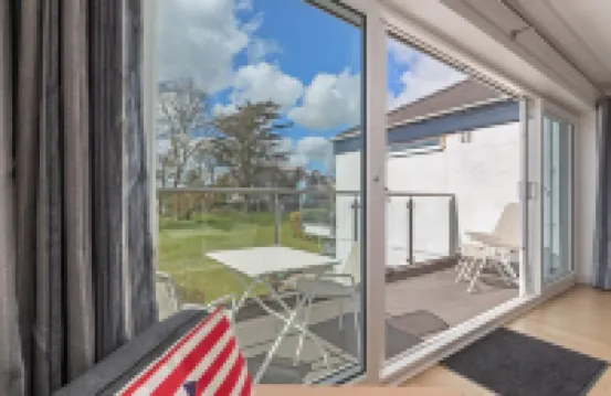 Coedrath Park 20 - Modern Apartment, Close to the Beach