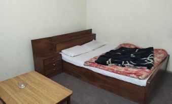 Tanveer Hotel