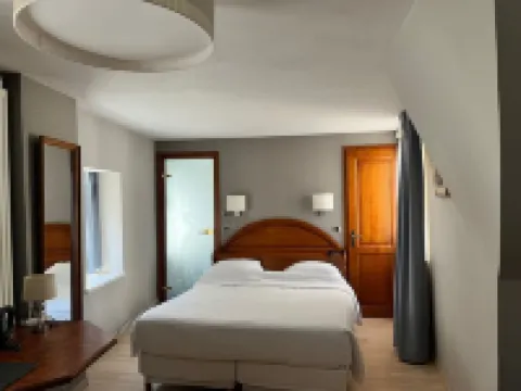 Logis Hôtel Restaurant Au Cerf d'Or