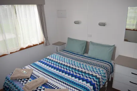 Bega Caravan Park Отели рядом с достопримечательностью «Татра Бич»