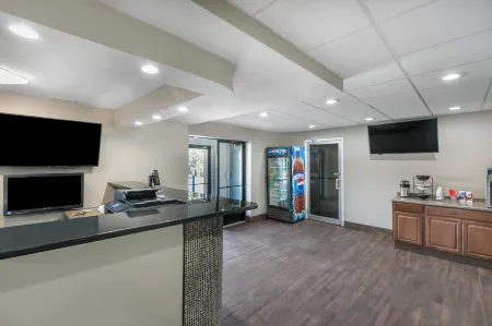 Knights Inn Bristol Отели рядом с достопримечательностью «Парк Ковентри»