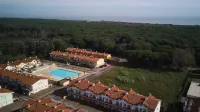Poolside escape in Rosolina mare - Beahost