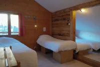 Auberge de Jeunesse HI la Clusaz Các khách sạn ở Manigod