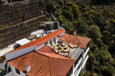 Bahía Luxury Apartments Отели в г. Икод-де-лос-Винос