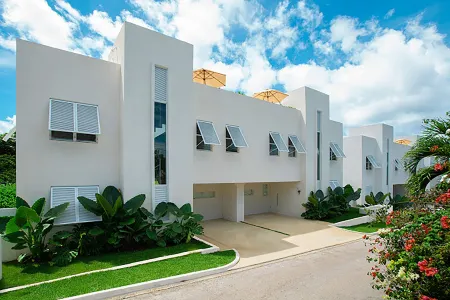 The Nest at Garden Grove 3 Bedroom Отели в г. Маунт Стандфаст