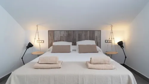 Sur Suites la Dorada, Centricos Soleados a Pocos Metros de la Playa y Con Parking Opcional - 3성급