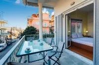 Upscale Modern Escape in the Historic Center