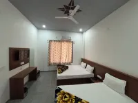 Hotel Ishwar Palace