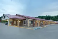Travelodge by Wyndham Parkersburg Hotels near Divisions Department Store