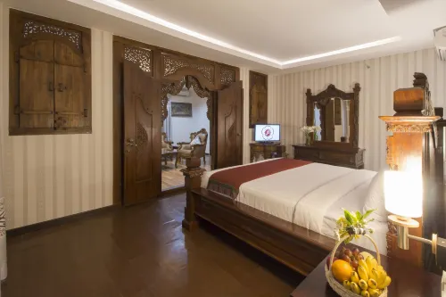 Grand Puri Saron Yogyakarta - 2 stjerner
