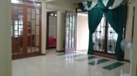 Villa Kota Bunga Teratai Hotels in Sukaresmi
