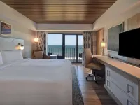 DoubleTree by Hilton Virginia Beach Oceanfront South Hotels near Back Bay Brewing Co.