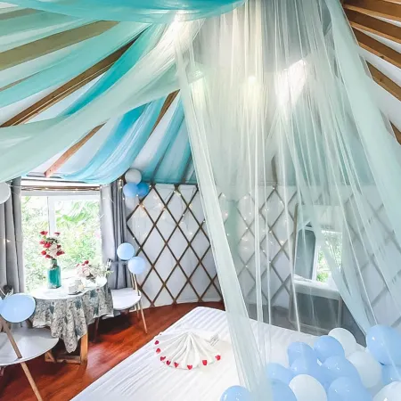 Moc Glamping & Ecohouse