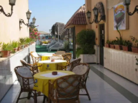 Philippe Luxor Hotel