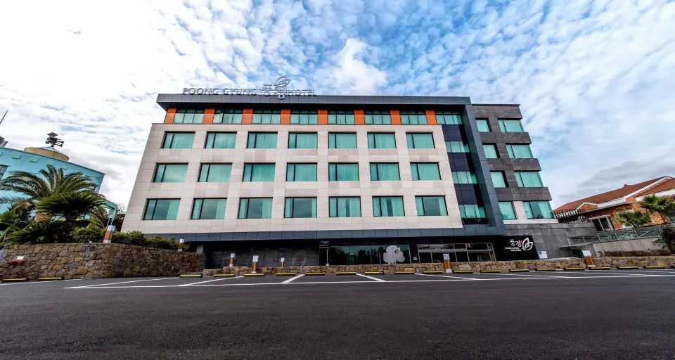 Jeju Poong Gyung Hotel