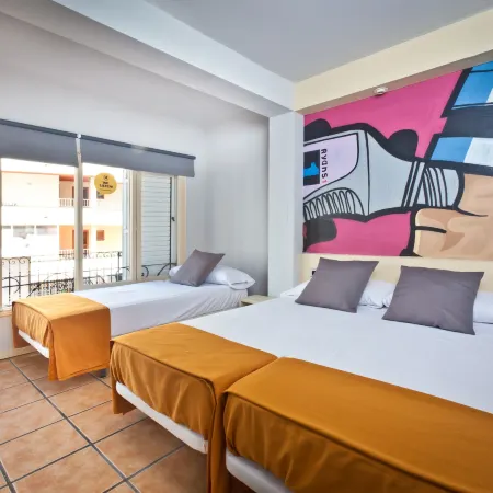 Ten Hostel