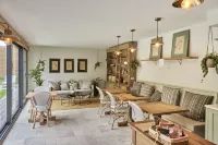 Les pénates Bordelaises - Maison d'hôtes - Guesthouse Hotels in Bruges