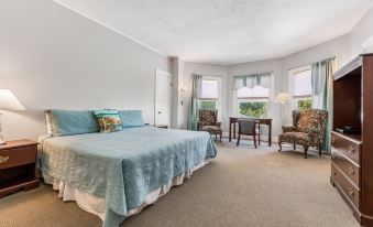Castle Manor Inn