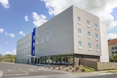 Sleep Inn & Suites Fort Walton Beach - Destin West Hotels near Smokey D's Bbq & Thai Food