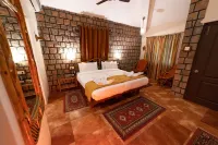 Tiger Trails Resort Hotels in Tala