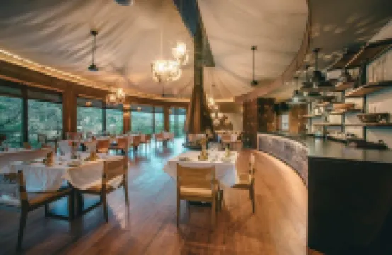 馬德瓦倫尼河旅館 - 巴巴南戈野生動物保護區