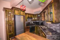 TOPAZ APARTMENT VILLA - MOUNTAIN VIEW VILLa Hotels in Soufriere