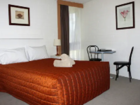 Cobram Colonial Motor Inn Hotels in Cobram