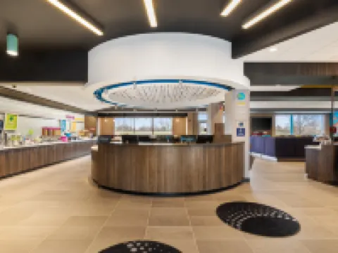 Tru by Hilton Sharonville Cincinnati Hotels in Hamilton County