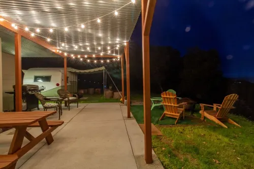 Perfect Mountain Getaway with mountain views and private patio