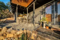 STUNNING VIEWS, CRISP IMMACULATE MOUNTAIN TOP HOME WITH HOT TUB Hotels near Slick Rock Recreation Area