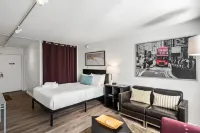 Studios On 25th by BCA Furnished Apartments Studio 02 B