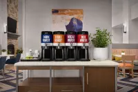 Hampton Inn & Suites Williston - breakfast